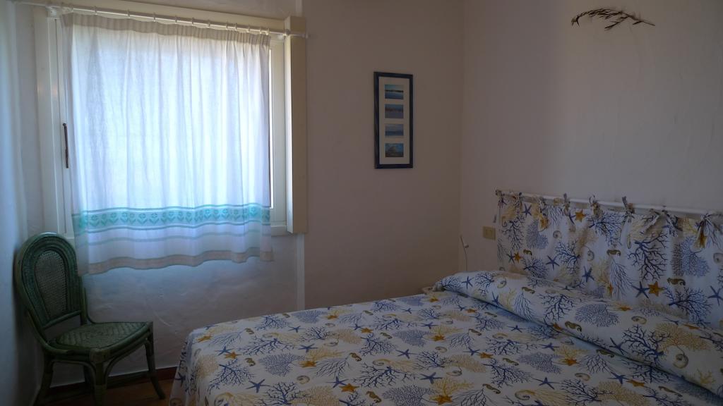 Вилла Casa Molara Сан-Теодоро Номер фото